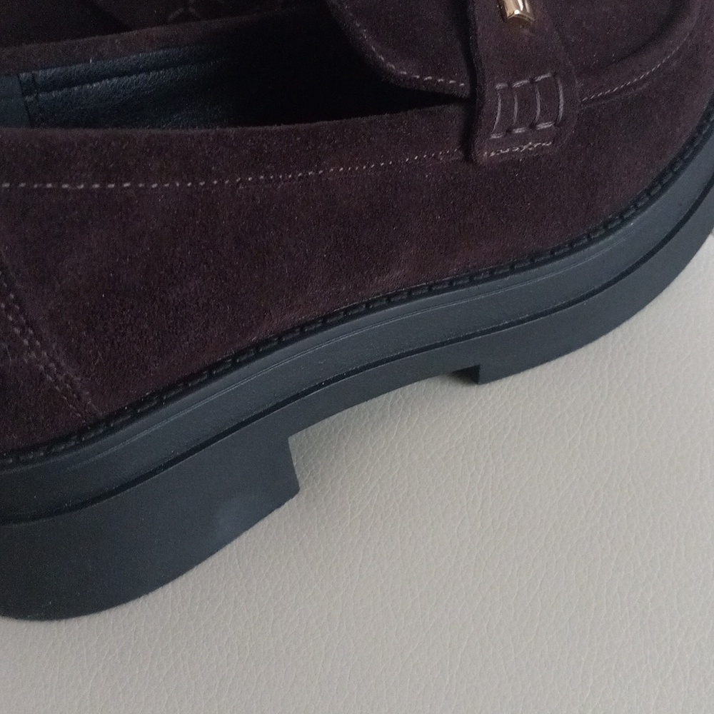 Steve Madden Chocolate Suede Platform Loafers with Gold Bar Detail Size 6.5 - Picture 10 of 15